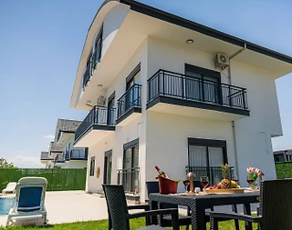 Serik Kadriye'de Sakin Konumda, Özel Havuzlu, Modern Villa - 2