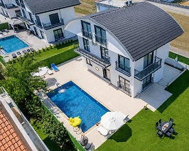 Serik Kadriye'de Sakin Konumda, Özel Havuzlu, Modern Villa - 3