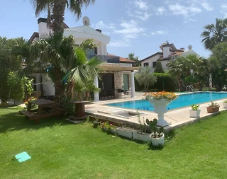 Serik Kadriye'de Site İçerisinde, Özel Havuzlu, Lüks Villa - 5