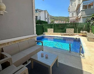 Marmaris Armutalan'da Geniş Ailelere Uygun, Özel Havuzlu, Ferah Villa - 1