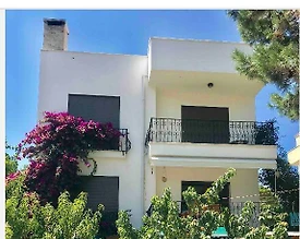 İzmir Karaburun'da Elverişli Konumda, Konforlu, Kiralık Bahçe Katı - 2