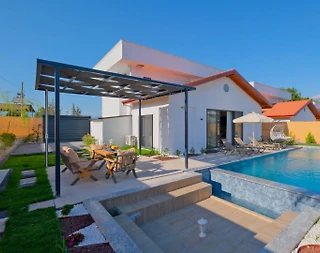 Seydikemer Çaltıözü'nde Doğa İle İç İçe, Özel Havuzlu, Lüks Villa - 1