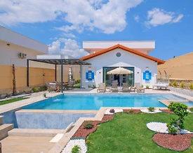 Seydikemer Çaltıözü'nde Geniş Ailelere Uygun, Özel Havuzlu, Kiralık Villa - 2
