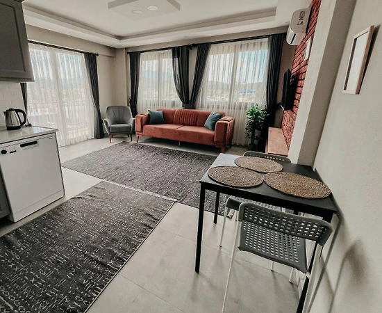 Seydikemer Cumhuriyet'de Doğa İçerisinde, 1+1, Kiralık Apart - 1