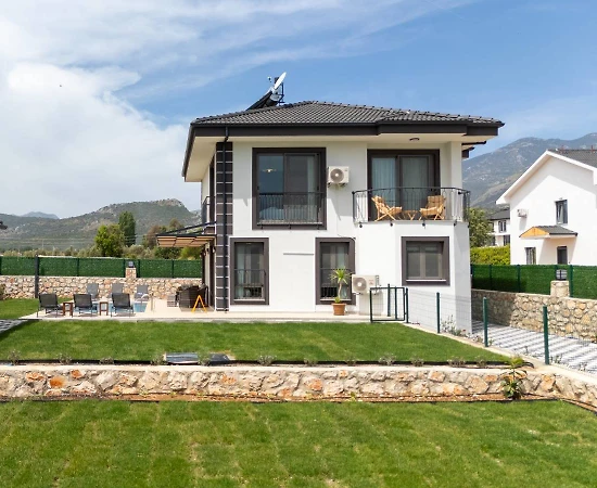 Seydikemer Eşen'de Huzur Dolu Doğada, Özel Havuzlu, 3+1 Villa - 1