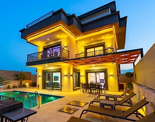 Muğla Seydikemer'de Erişilebilir Konumda, Özel Havuzlu, Zarif Villa - 2