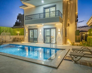 Seydikemer Gerişburnu'nda Doğa İçerisinde, Özel Havuzlu, Jakuzili Villa - 2