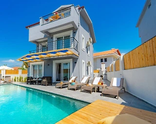 Seydikemer Gerişburnu'nda Doğa İle İç İçe, Özel Havuzlu, 3+1 Villa - 1