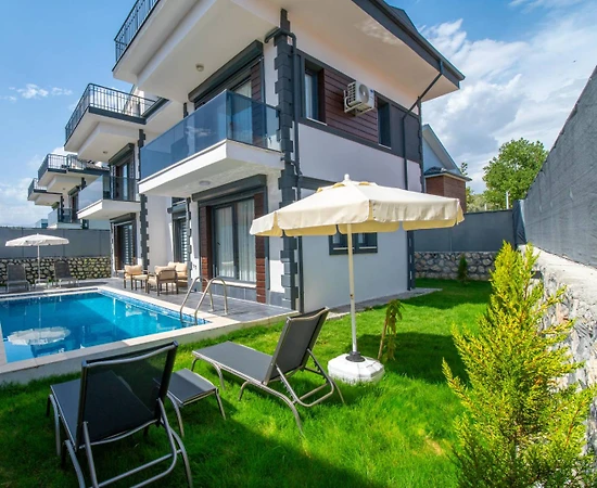 Muğla Seydikemer'de Sakin Konumda, Özel Havuzlu, Ferah Villa - 1