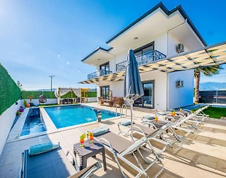 Seydikemer Gernişburnu'nda Geniş Bahçeli, Özel Havuzlu, 3+1 Kiralık Villa - 4