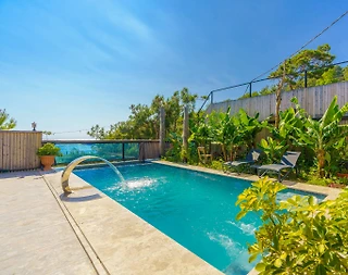 Seydikemer Karadere'de Balayı Çiftlerine Uygun, Özel Havuzlu, 1+1 Villa - 5