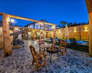 Seydikemer Karadere'de Denize Sıfır, Özel Havuzlu, Otantik Taş Ev - 2