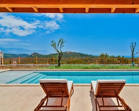 Seydikemer Karadere'de Doğa İle İç İçe, Özel Havuzlu, Lüks Villa - 2