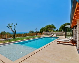 Seydikemer Karadere'de Doğa İle İç İçe, Özel Havuzlu, Lüks Villa - 3