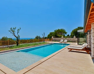 Seydikemer Karadere'de Doğa İle İç İçe, Özel Havuzlu, Lüks Villa - 3