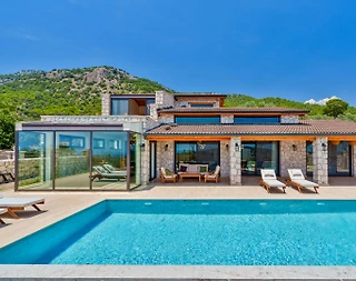 Seydikemer Karadere'de Doğa İle İç İçe, Özel Havuzlu, Lüks Villa - 5