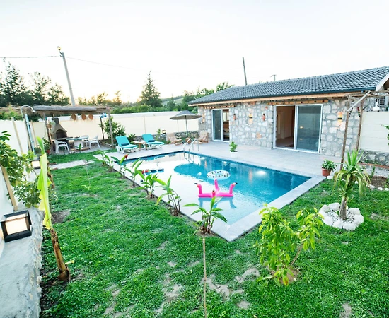 Seydikemer Kayadibi'nde Taş Mimarili, Özel Havuzlu, Balayı Villası - 1
