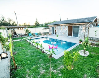 Seydikemer Kayadibi'nde Taş Mimarili, Özel Havuzlu, Balayı Villası - 1