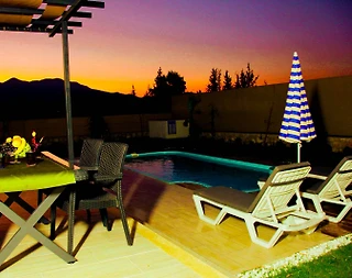 Seydikemer Korubükü'nde Çekirdek Ailelere Uygun, Özel Havuzlu, Bahçeli Villa - 5