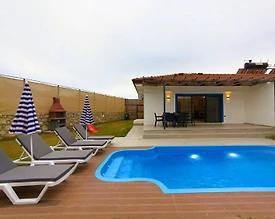Seydikemer Korubükü'nde Sakin Konumda, Özel Havuzlu, 2+1 Villa - 3