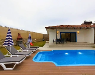 Seydikemer Korubükü'nde Sakin Konumda, Özel Havuzlu, 2+1 Villa - 3