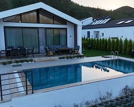Seydikemer Uğurlu'da Minimalist Tasarımlı, Özel Havuzlu, 3+1 Villa - 3