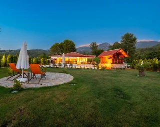 Muğla Seydikemer'de Sakin Konumda, Özel Havuzlu, Geniş Bahçeli Villa - 5
