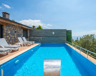 Seydikemer Yakaköy'de Sakin Konumda, Özel Havuzlu, İkiz Villa - 3