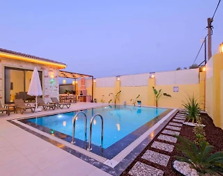 Seydikemer Zorlar'da Bohem Tasarımlı, Özel Havuzlu, Saunalı Villa - 3