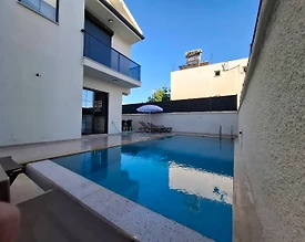 Seydikemer Gerişburnu'nda Sakin Konumda, Özel Havuzlu, 6 Kişilik - 3
