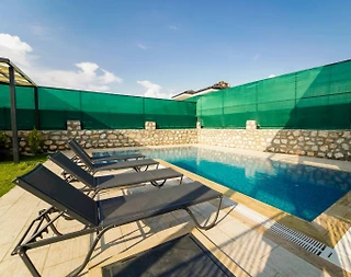 Muğla Seydikemer'de Yemyeşil Bahçeli, Özel Havuzlu, Geniş Villa - 5