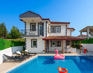 Muğla Seydikemer'de Kalabalık Ailelere Uygun, Özel Havuzlu, Lüks Villa - 1
