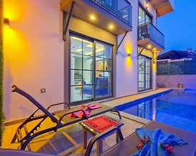 Muğla Seydikemer'de Kalabalık Ailelere Uygun, Özel Havuzlu, Kiralık Villa - 3