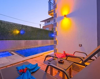 Muğla Seydikemer'de Kalabalık Ailelere Uygun, Özel Havuzlu, Şık Villa - 4