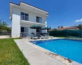 Seydikemer Çaltıözü'nde Sakin Doğada, Özel Havuzlu, Bahçeli Villa - 2