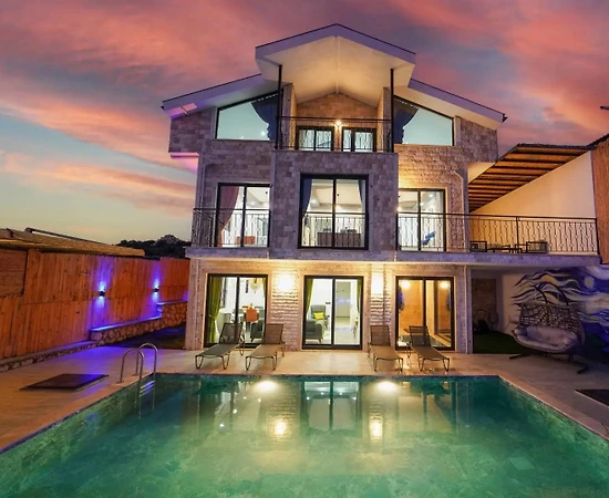 Muğla Seydikemer'de Sakin Konumda, Özel Havuzlu, Saunalı Villa - 1