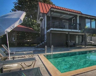 Muğla Seydikemer'de Sessiz Konumda, Özel Havuzlu, 3+1 Villa - 1