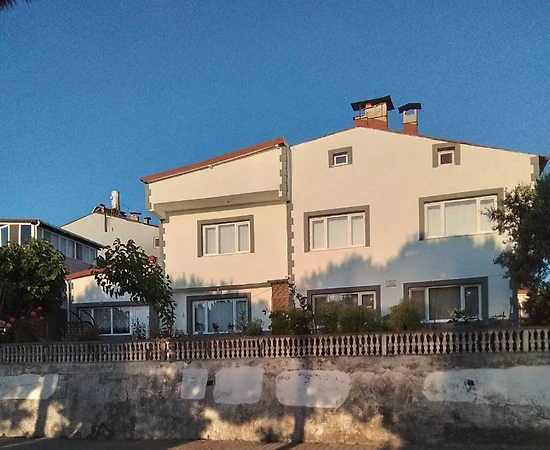 Sinop Gerze'de Denize Sıfır, Bahçeli Tatil Evi - 1