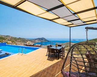 Kaş İslamlar'da Deniz Manzaralı, Özel Havuzlu, Modern Villa - 1