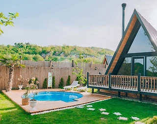 Sapanca Şükriye'de Doğa İçinde, Özel Havuzlu, Şömineli Bungalov - 4