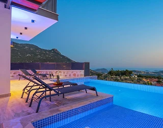 Kaş İslamlar'da Muhteşem Doğa Manzaralı, Özel Havuzlu, Konforlu Villa - 3
