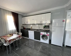 Fethiye Patlangıç'ta Merkezi Konumlu, Konforlu Tasarımlı, 1+1 Ev - 2