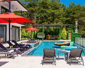 Kaş Çamlıova'da Lüks Tasarımlı, Açık ve Kapalı Havuzlu, 4+1 Kiralık Villa - 2