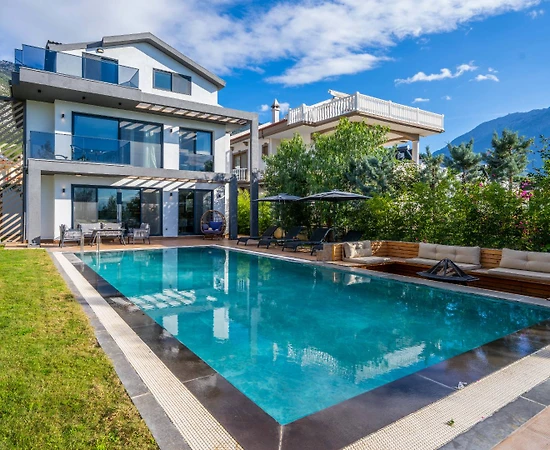 Fethiye Ölüdeniz'de Modern Tasarıma Sahip, Özel Havuzlu, Lüks Villa - 1