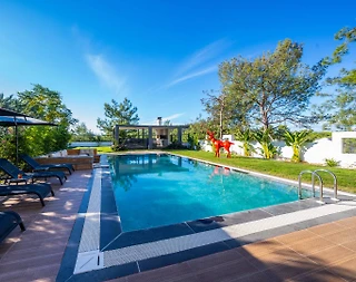 Fethiye Ölüdeniz'de Şık Tasarıma Sahip, Özel Havuzlu, Lüks Villa - 3