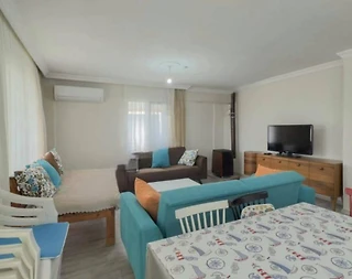 Urla Güzelbahçe'de Denize Yakın, Bahçeli, 2+1 Villa - 4