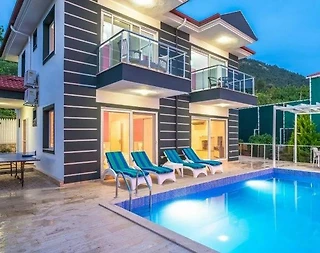 Kaş Üzümlü'de Doğa İçerisinde, Özel Havuzlu, 9 Kişilik Villa - 5