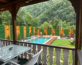 Sakarya Sapanca'da Vadi İçerisinde, Özel Havuzlu, Tiny House - 3