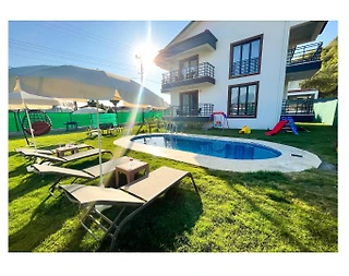 Fethiye Çiftlik'te Plaja Yürüme Mesafesinde, Özel Havuzlu, Şık Villa - 2