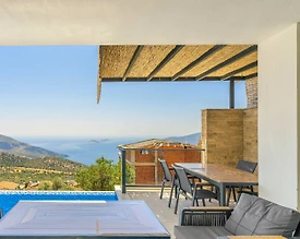 Kaş Kördere'de Eşsiz Deniz Manzaralı, Özel Havuzlu, Konforlu Villa - 3